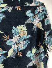 Cargar imagen en el visor de la galería, Camisa Caribbean de Seda Mezclada para Hombre Estampado Floral Azul (Talla XL)