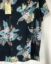 Cargar imagen en el visor de la galería, Camisa Caribbean de Seda Mezclada para Hombre Estampado Floral Azul (Talla XL)
