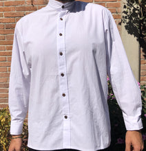 Cargar imagen en el visor de la galería, Camisa De Manta Manga Larga Cuello Estilo Mao Tipo Guayabera
