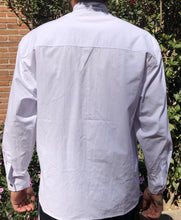 Cargar imagen en el visor de la galería, Camisa De Manta Manga Larga Cuello Estilo Mao Tipo Guayabera
